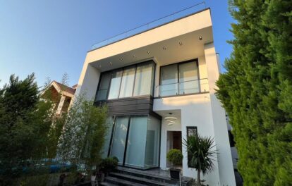 فروش ویلا نوشهر وازیوار | ویلا تریبلکس مدرن استخردار