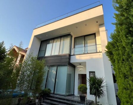 فروش ویلا نوشهر وازیوار | ویلا تریبلکس مدرن استخردار