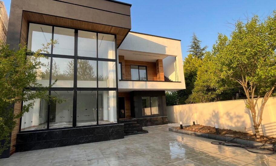 خرید ویلا نوشهر شهرک فرمانداری سنگ تجن