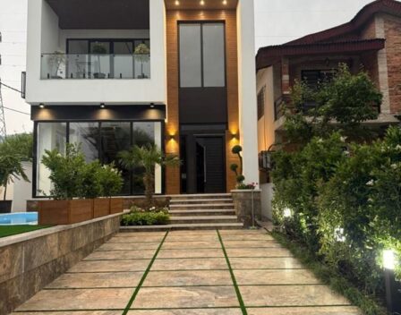 ویلا دوبلکس شهرکی استخردار