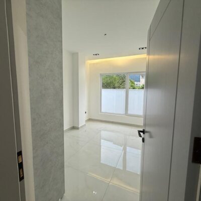 ویلا دوبلکس شهرکی استخردار